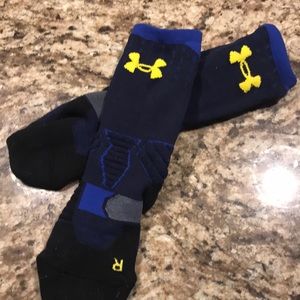 Boys Youth Large Steph Curry Socks